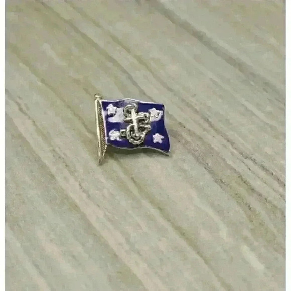 Tiffany & Co Vintage 14kt White Gold Navy Flag Lapel Pin - Picture 8 of 10